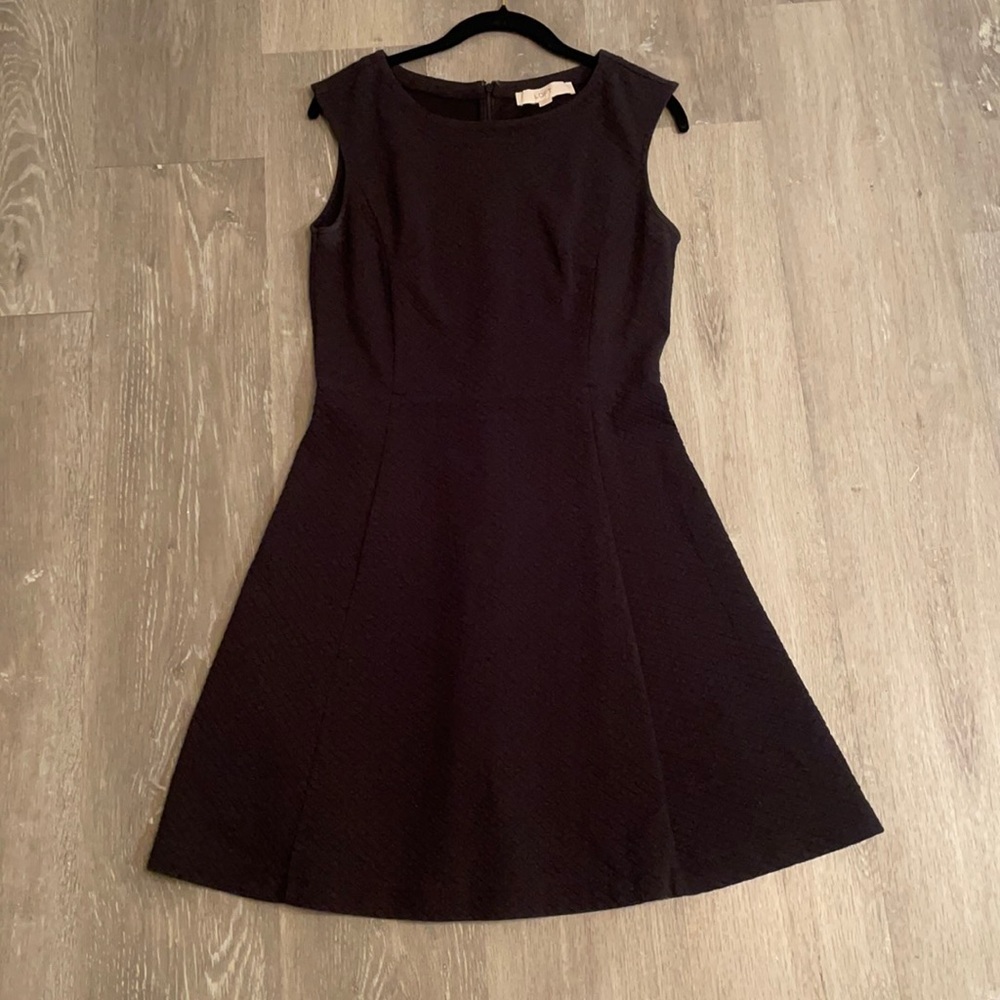 Sleeveless black cotton dress from Loft